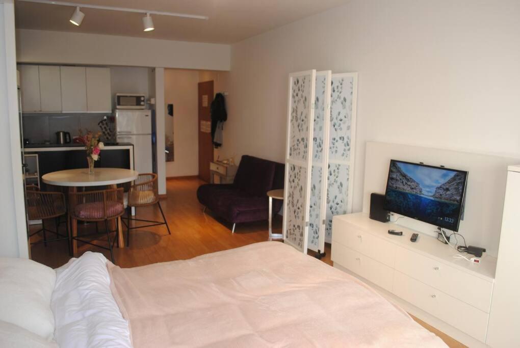 Apartamento Departamento En Las Canitas, Cerca Del Aeroparque *